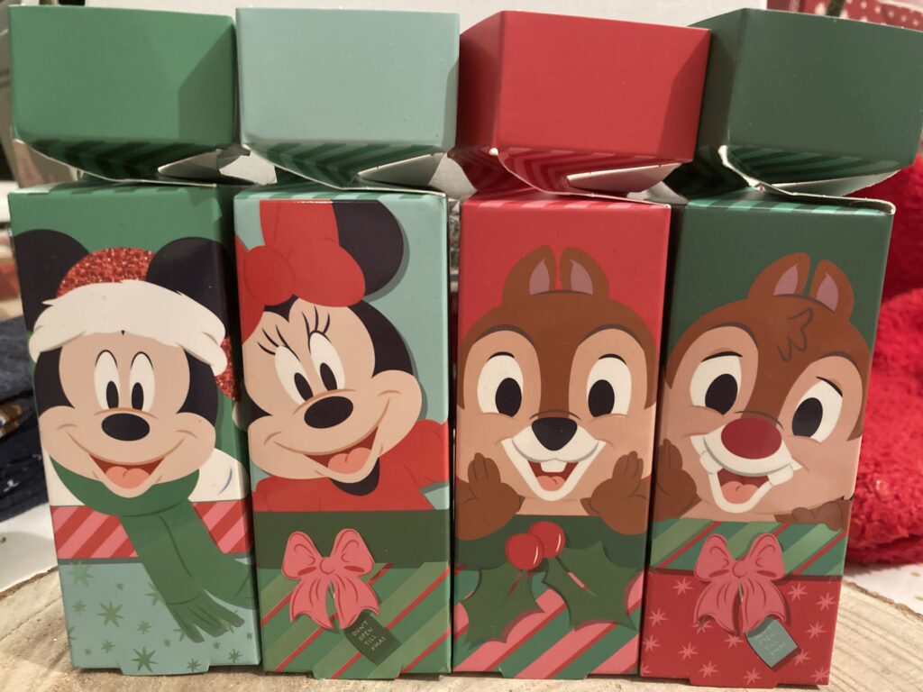 Disney badset