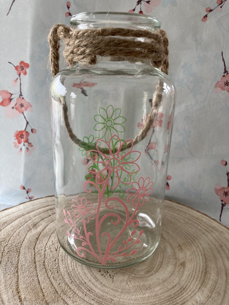 Vaas/Windlicht met lentebloemen - 20 cm